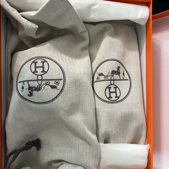 Hermes Oran sandal )BRAND NEW) - Picture 6 of 7